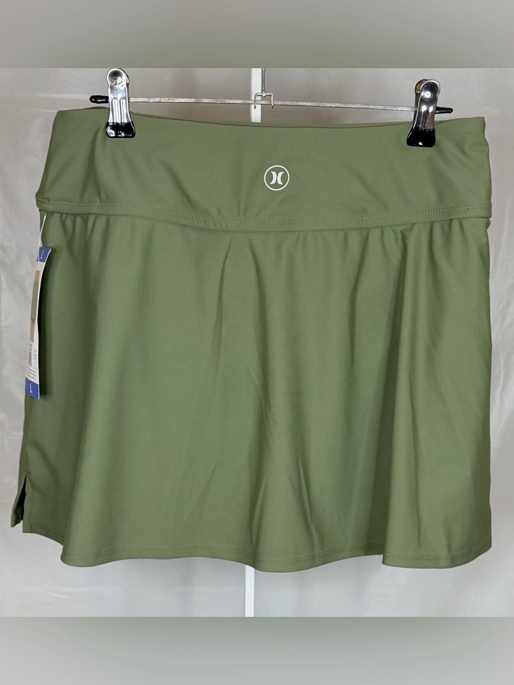 Hurley Green Swim Skort Large UPF 50+ Built In Shorts Athletic Beach Skirt - Picture 2 of 7